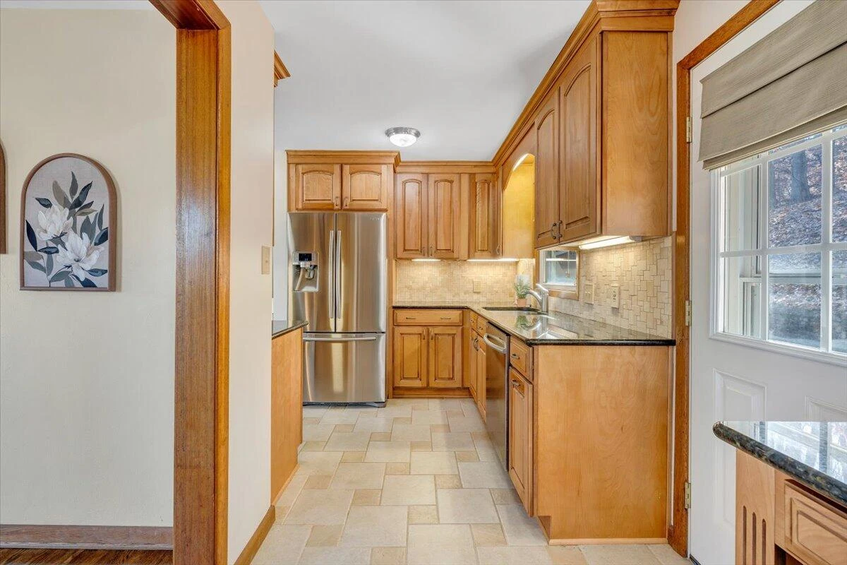 4151 Givens RD - Photo 18