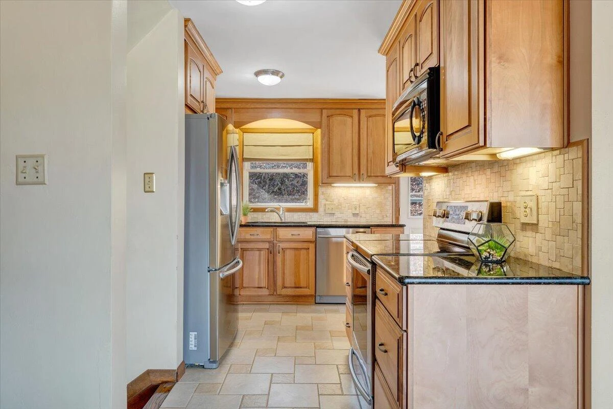 4151 Givens RD - Photo 24