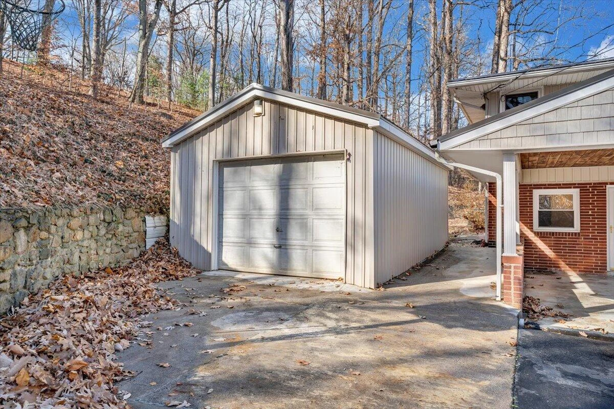 4151 Givens RD - Photo 39