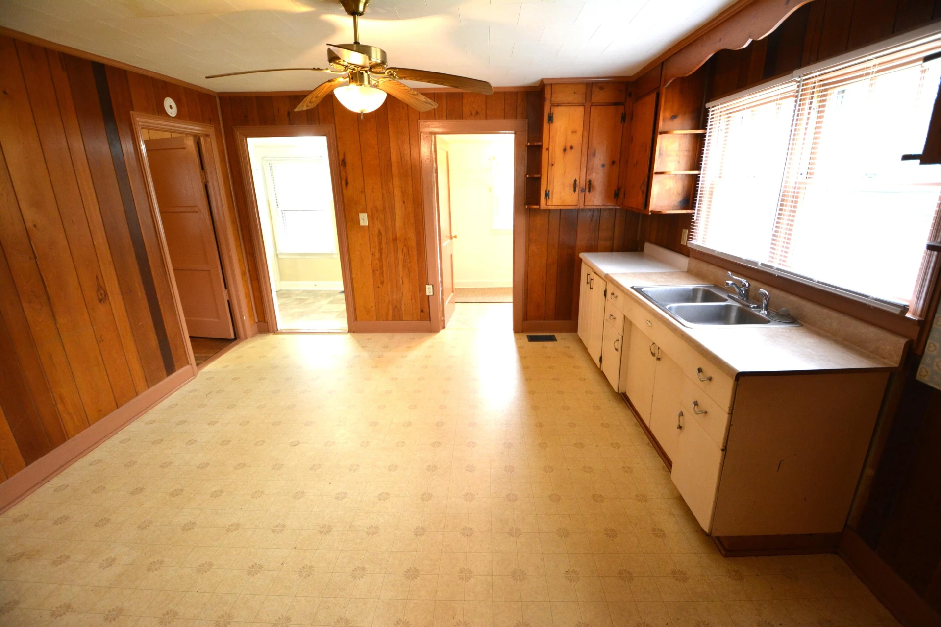 376 Southside DR - Photo 12