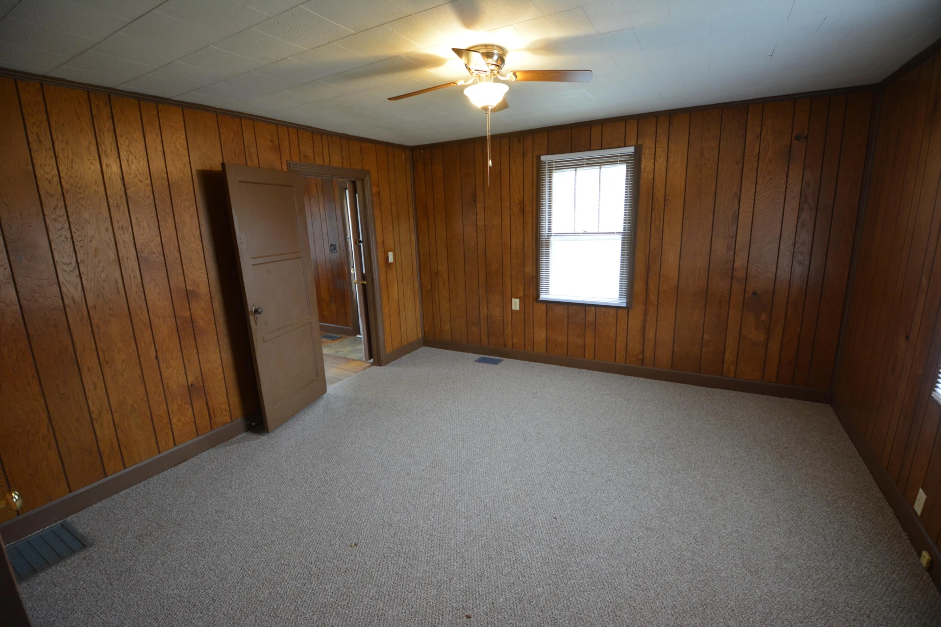376 Southside DR - Photo 15