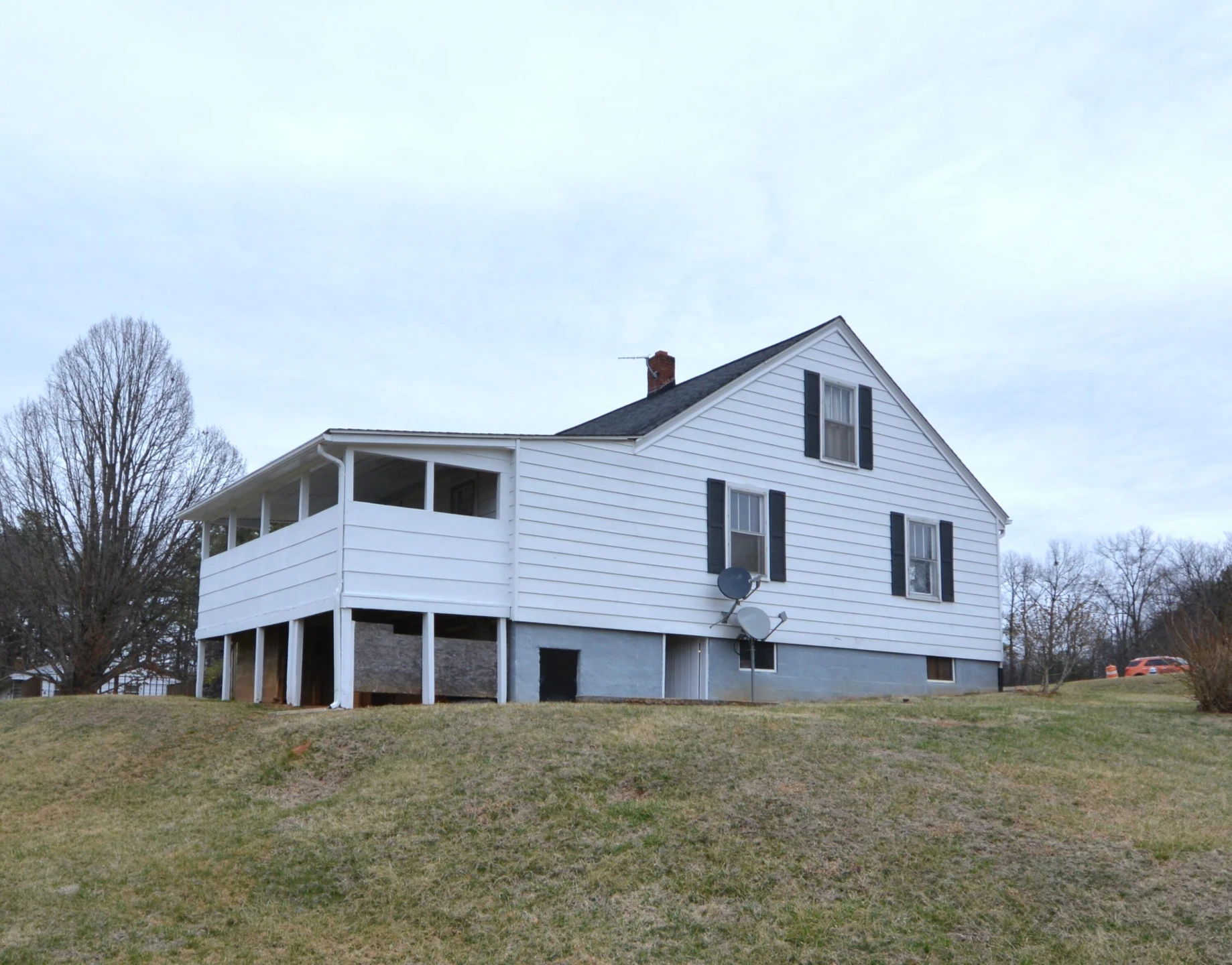 376 Southside DR - Photo 3