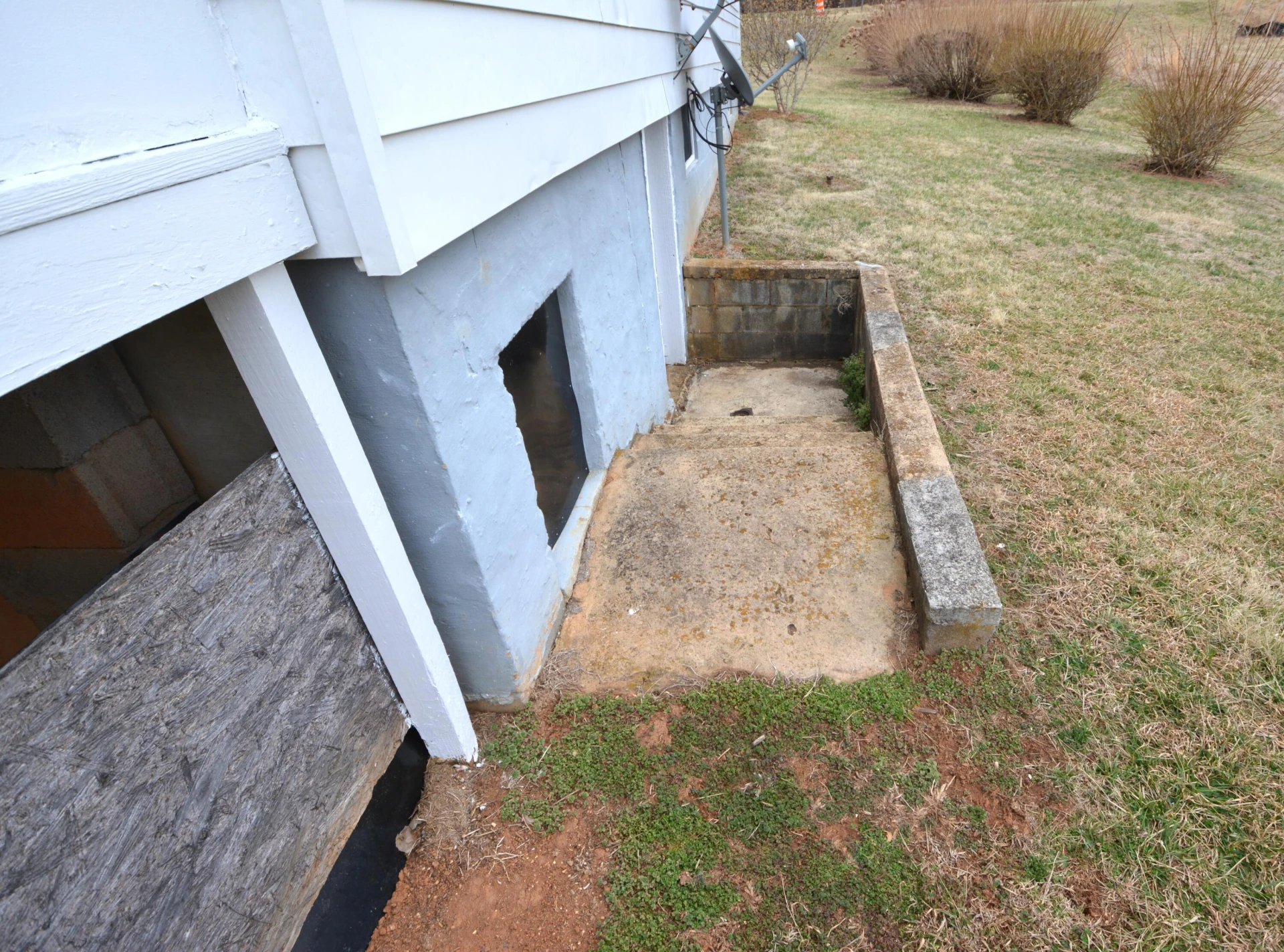 376 Southside DR - Photo 4