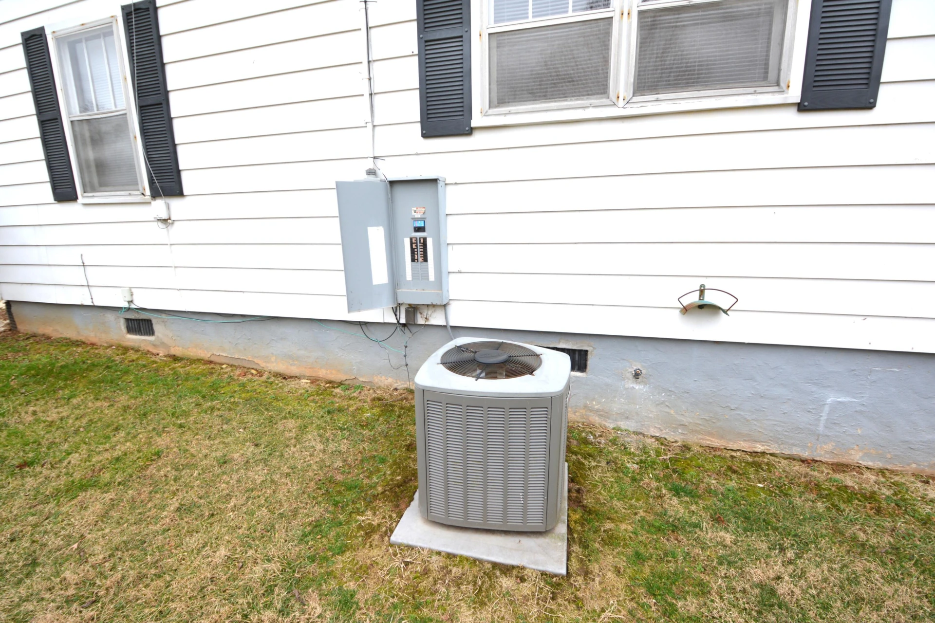 376 Southside DR - Photo 8