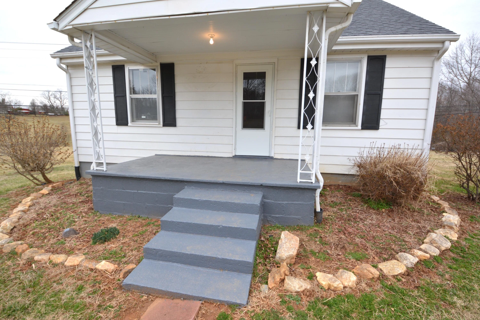 376 Southside DR - Photo 9