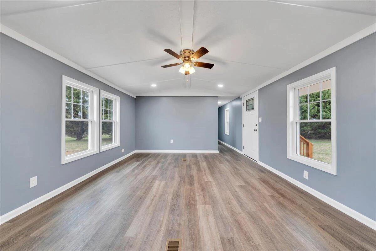 108 Rolling Meadow DR - Photo 10