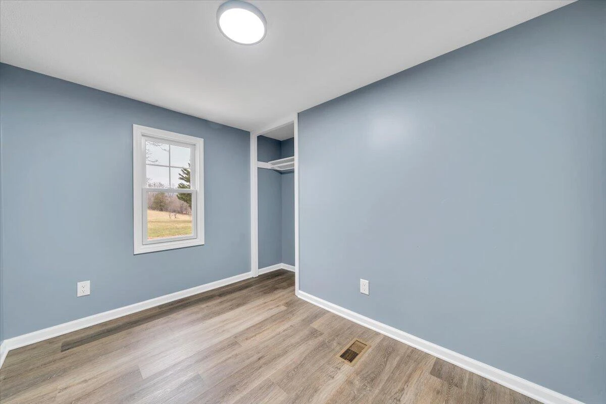 108 Rolling Meadow DR - Photo 17