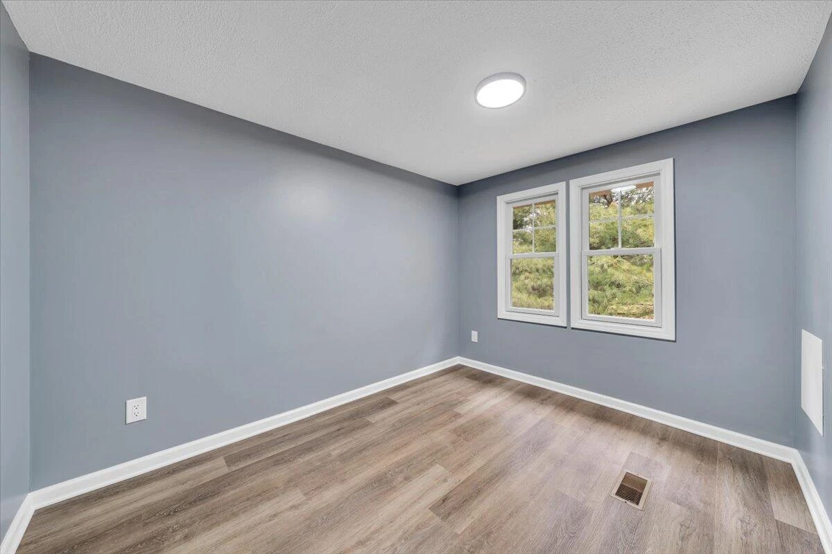 108 Rolling Meadow DR - Photo 18