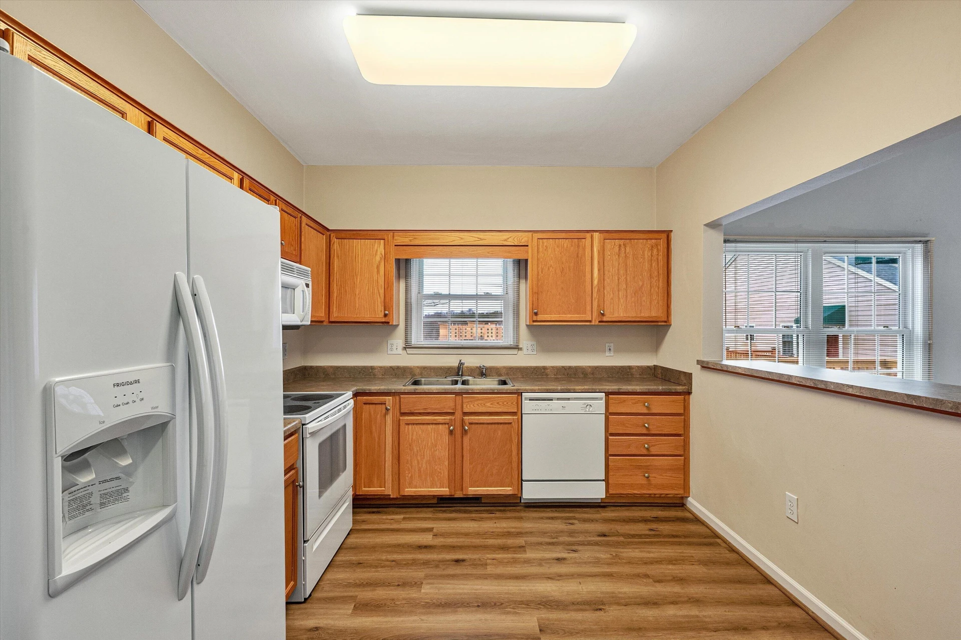 3827 Alexandra CT - Photo 12