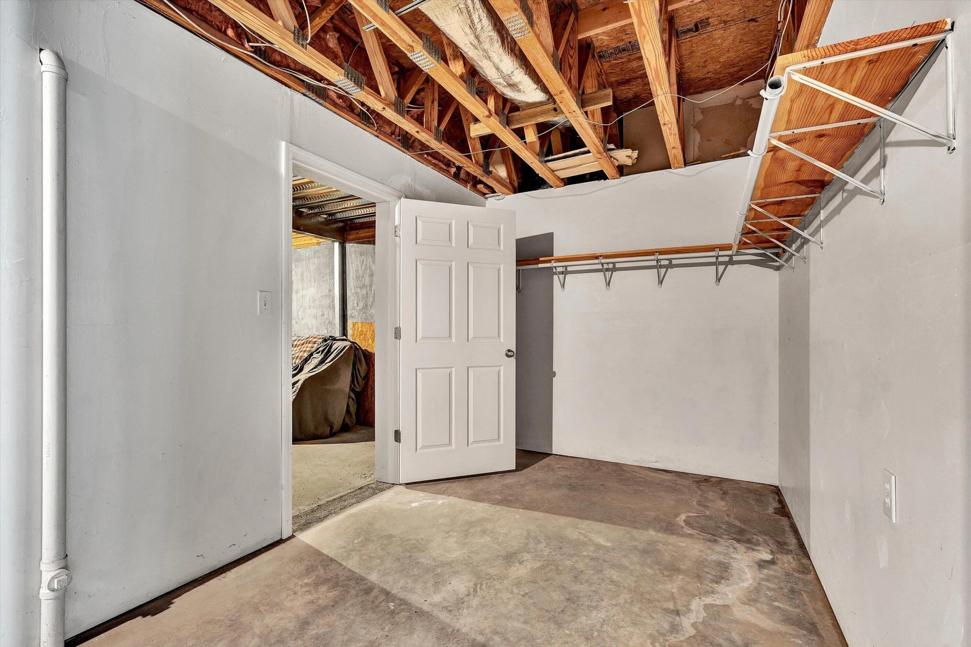 3827 Alexandra CT - Photo 30