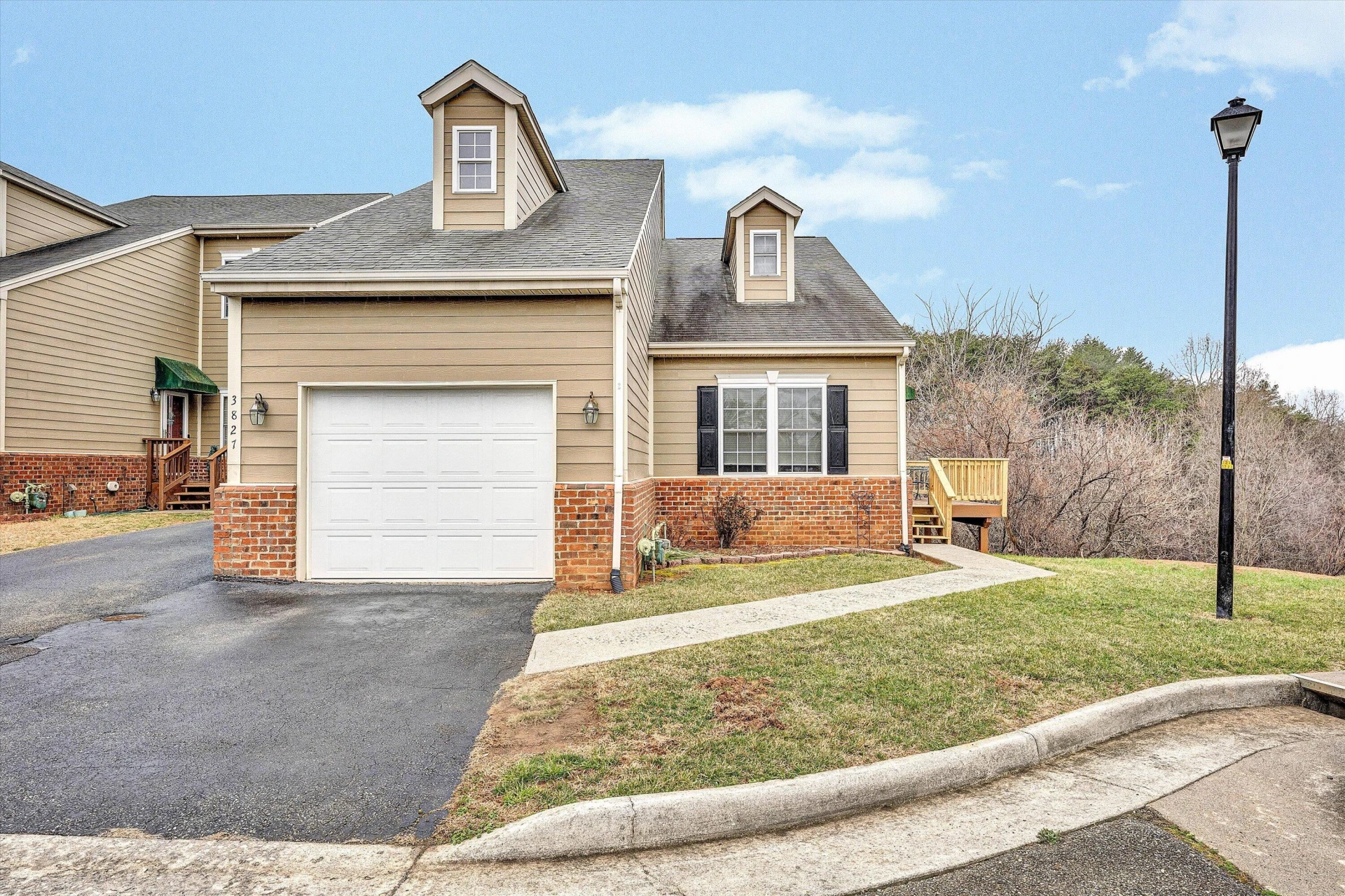 3827 Alexandra CT - Photo 36