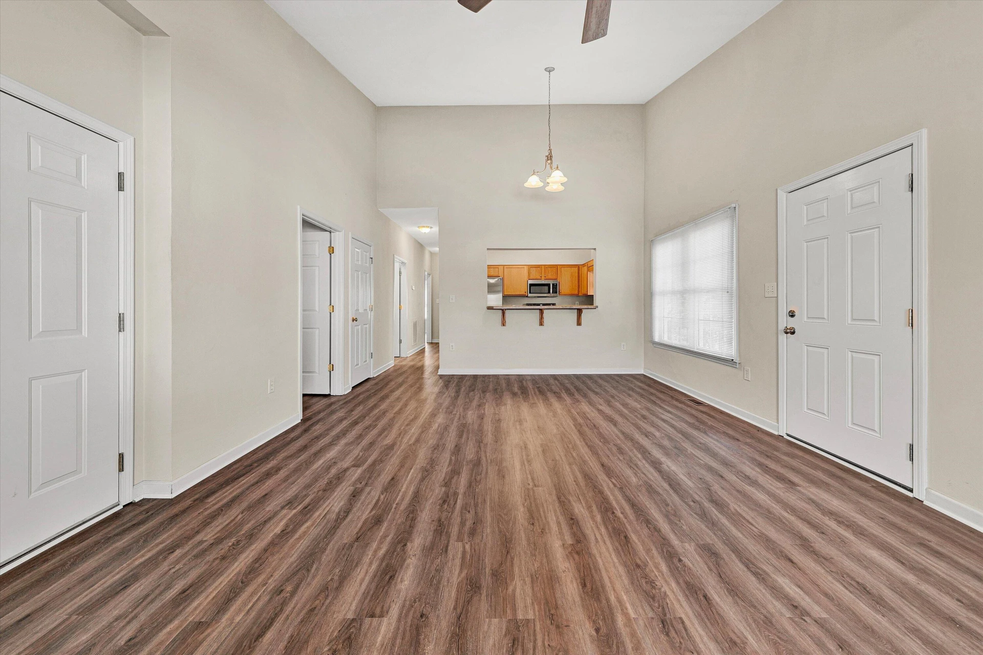 3827 Alexandra CT - Photo 11