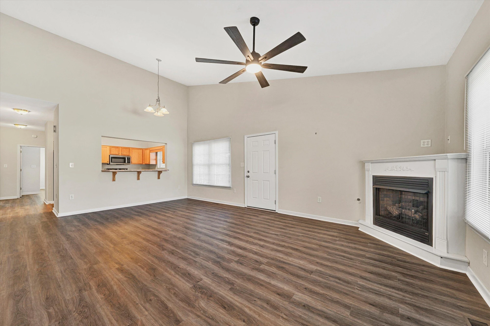 3827 Alexandra CT - Photo 12