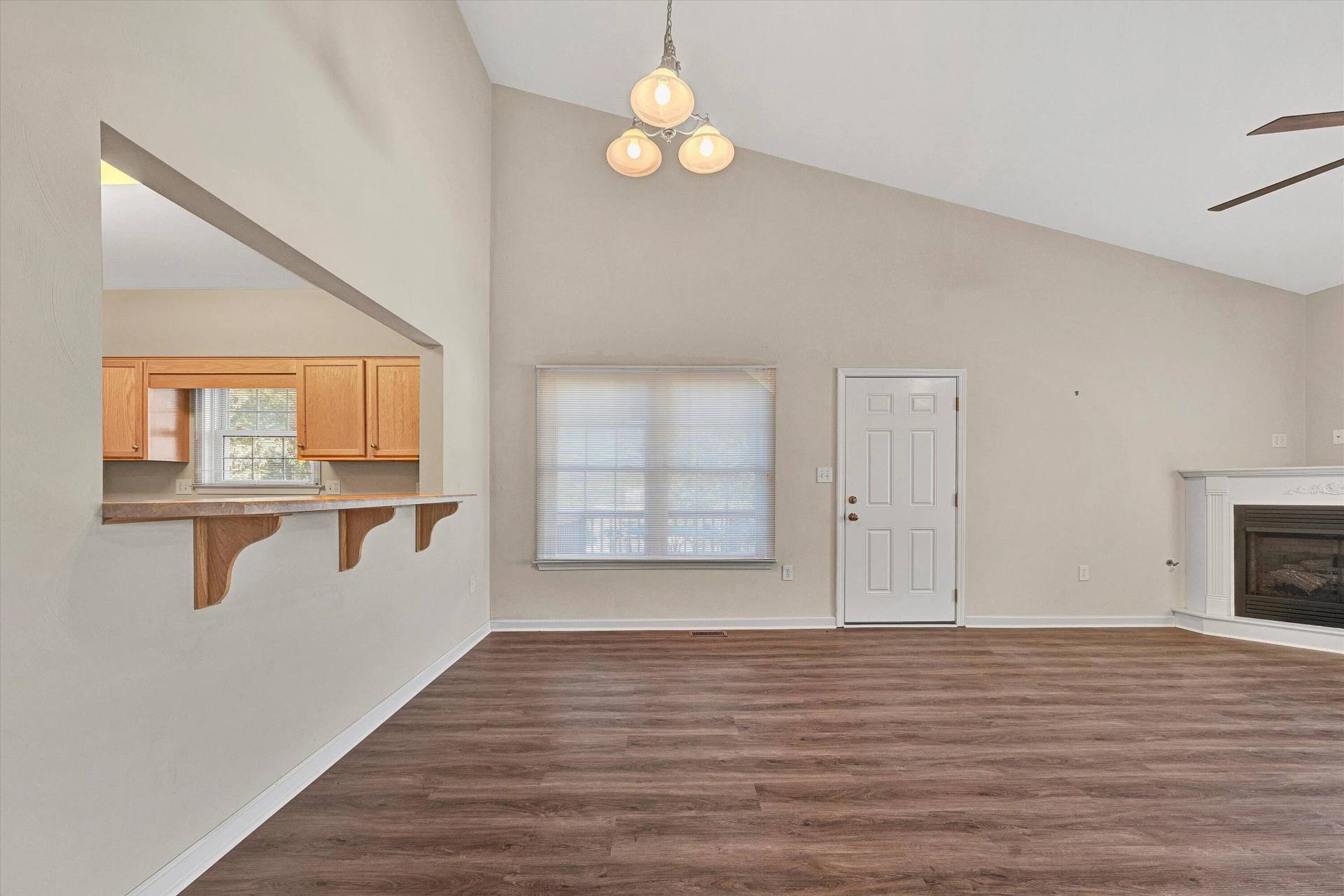 3827 Alexandra CT - Photo 13