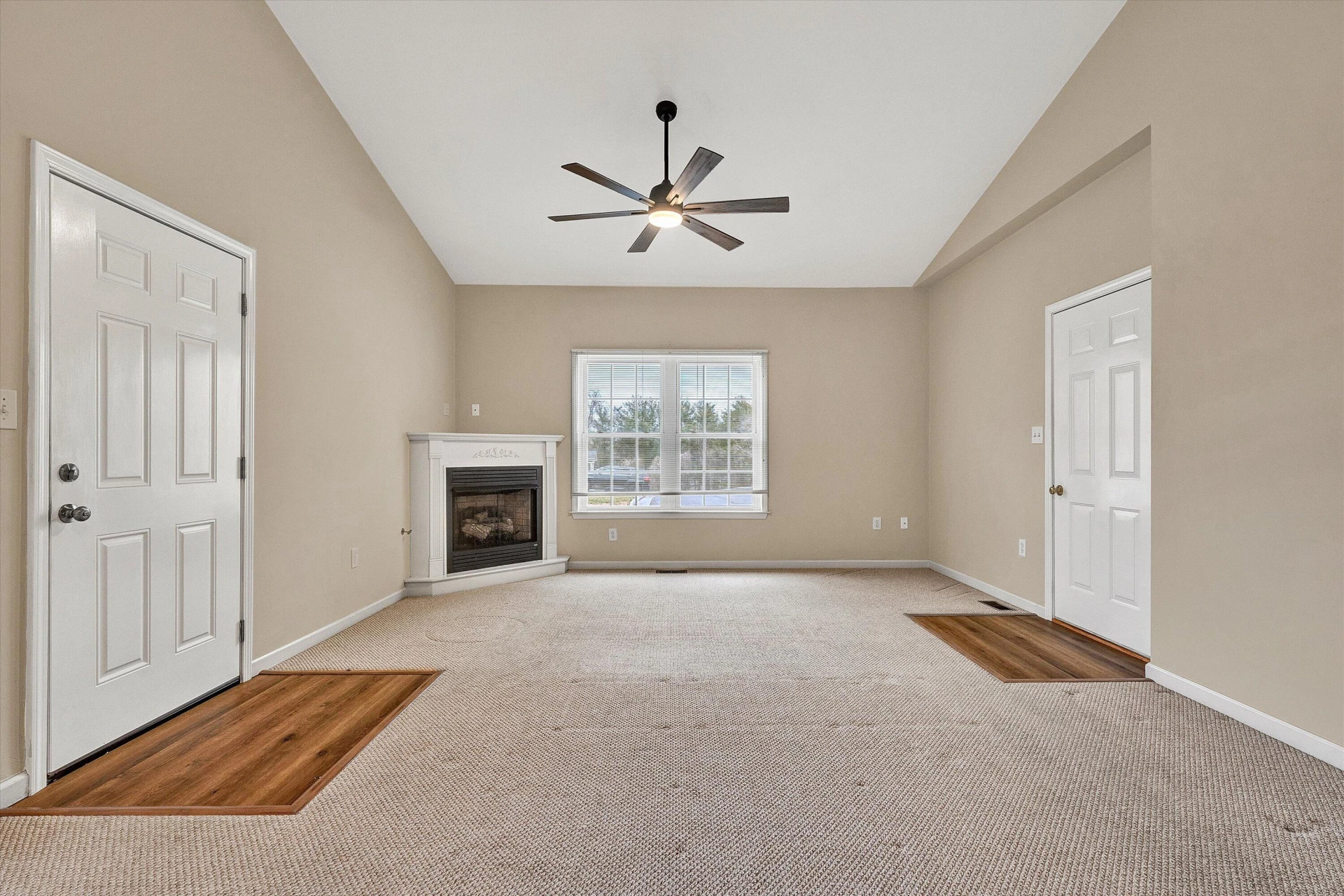 3827 Alexandra CT - Photo 8