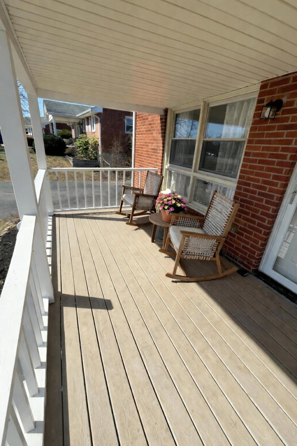 241 Lynn Haven CIR - Photo 3