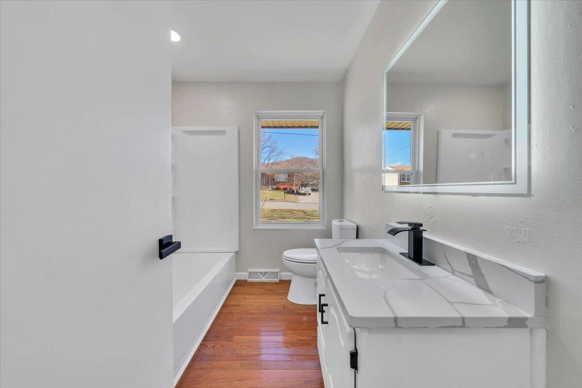 546 Stacie DR - Photo 14