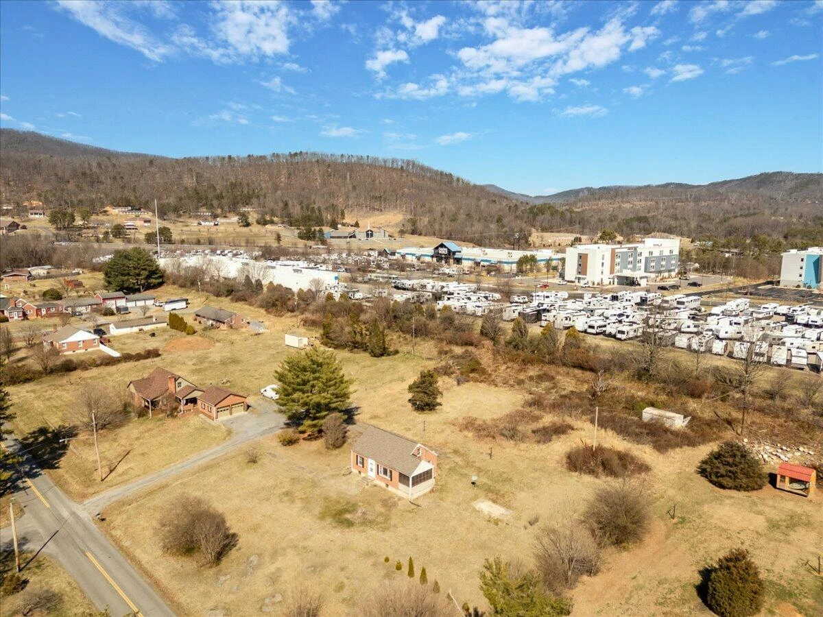 7937 Enon DR - Photo 33