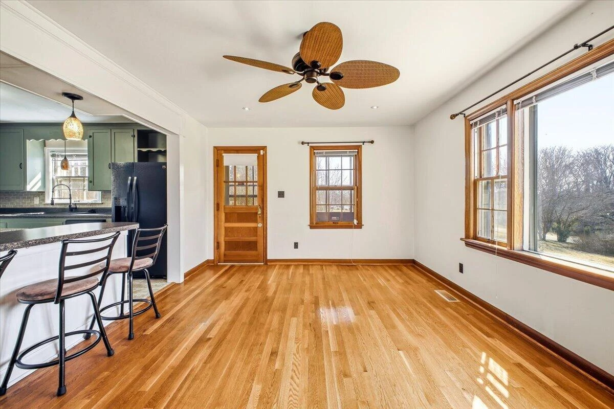 7937 Enon DR - Photo 5