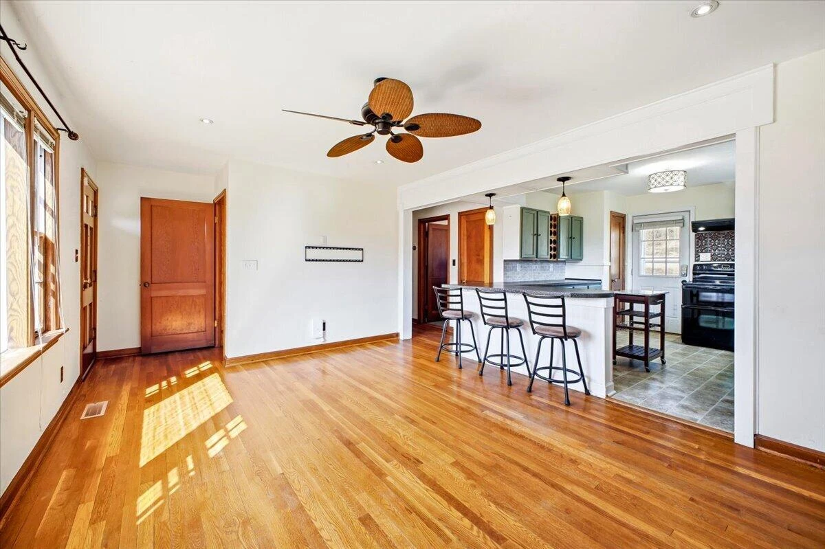 7937 Enon DR - Photo 6