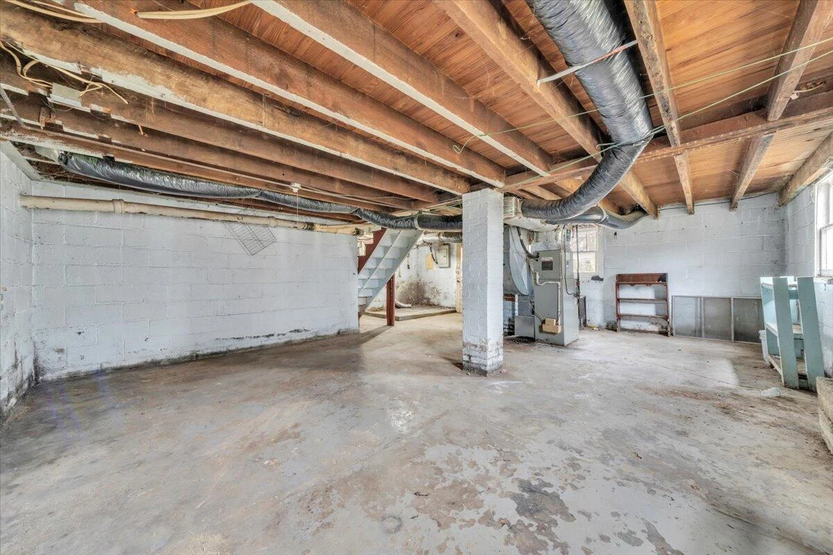 2810 Courtland RD NW - Photo 14