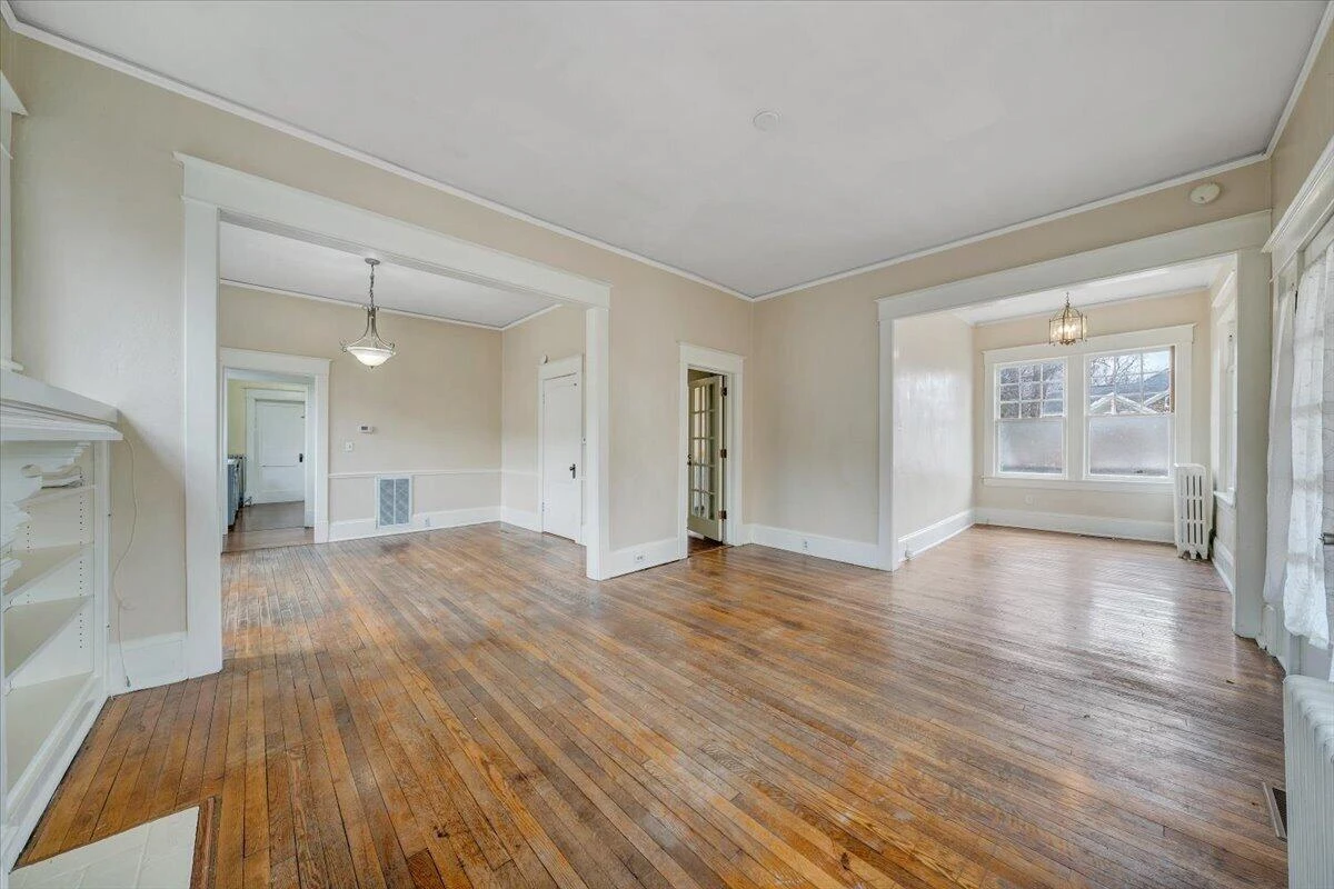 2117 Brandon AVE SW - Photo 21