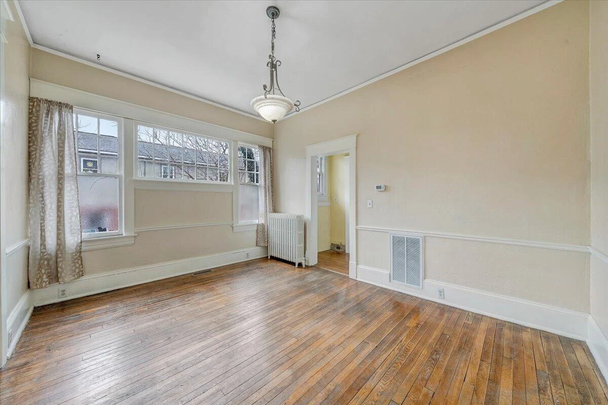 2117 Brandon AVE SW - Photo 24