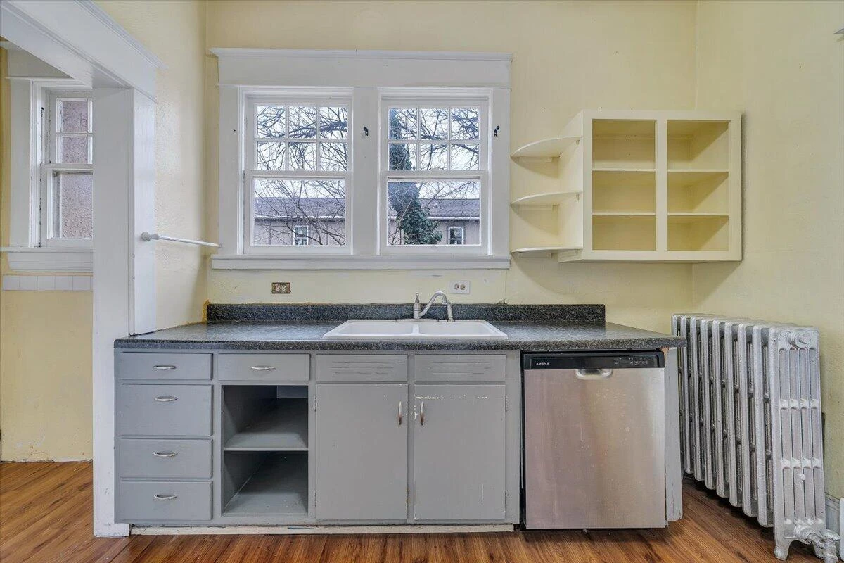 2117 Brandon AVE SW - Photo 27