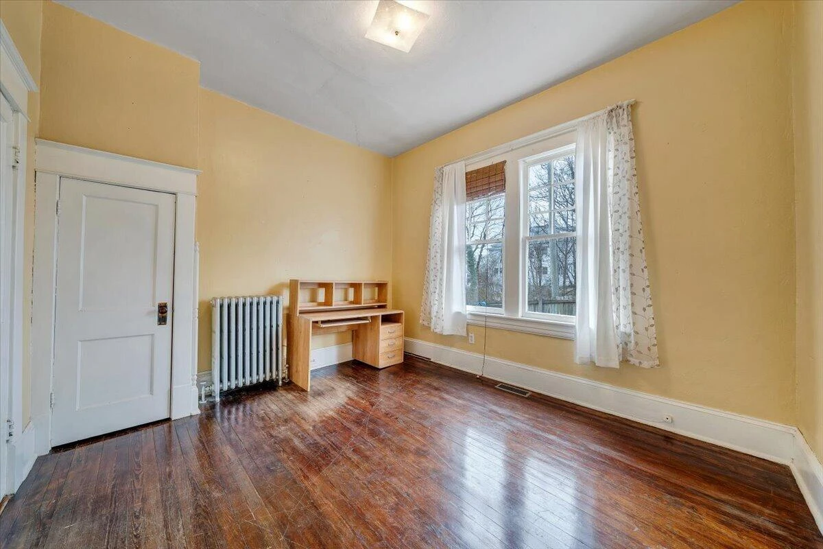 2117 Brandon AVE SW - Photo 37