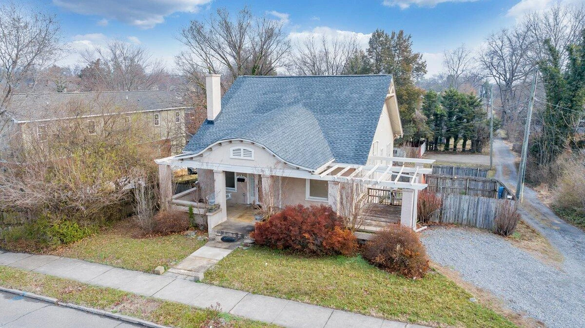 2117 Brandon AVE SW - Photo 59