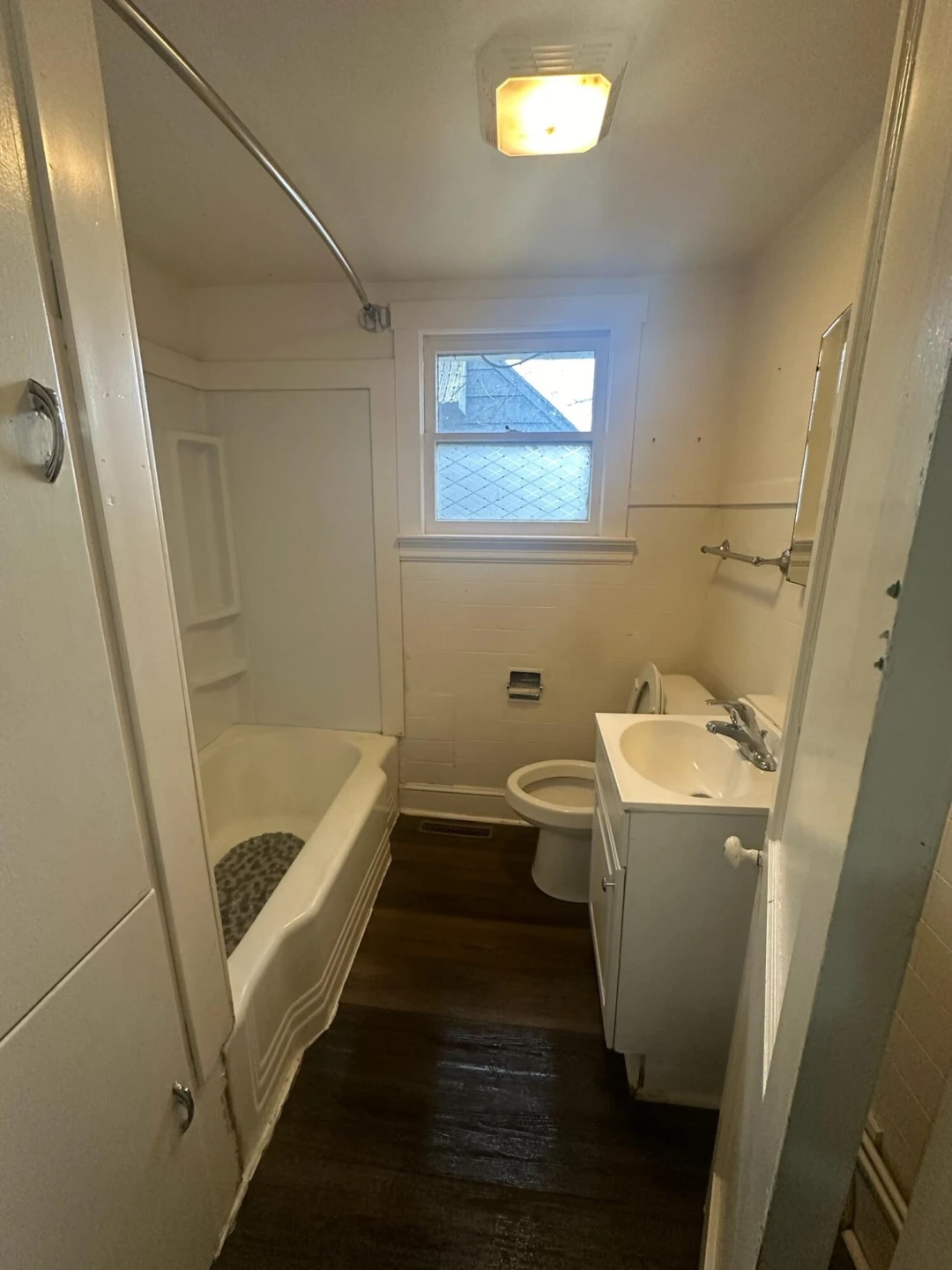 540 Allison AVE SW - Photo 8