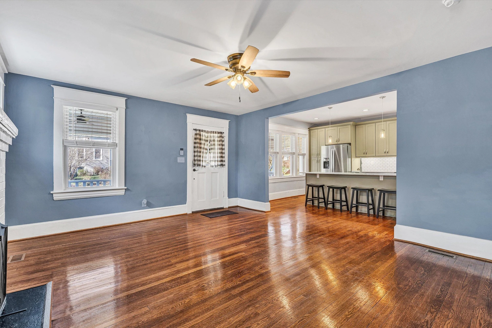 2031 Sherwood AVE SW - Photo 18