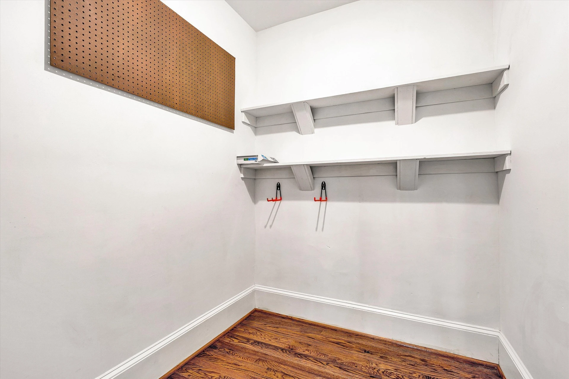 2031 Sherwood AVE SW - Photo 27