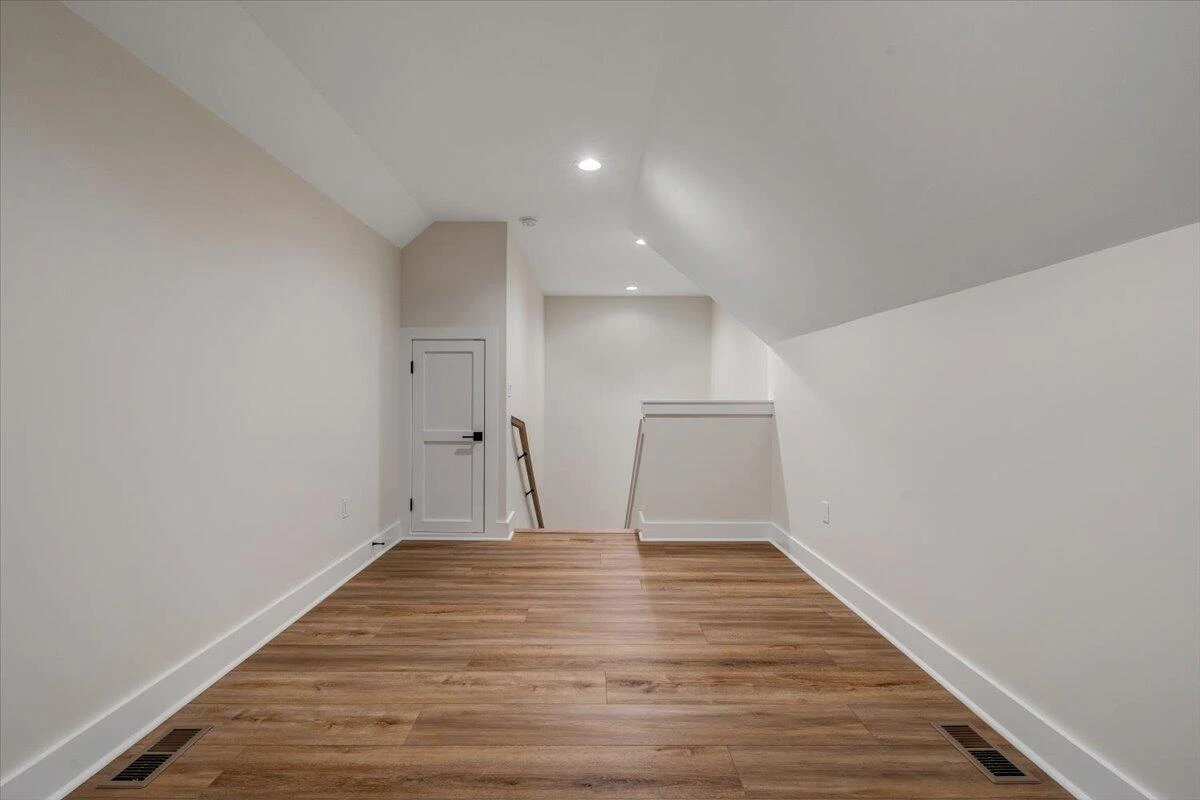 1161 Golf View CT - Photo 53