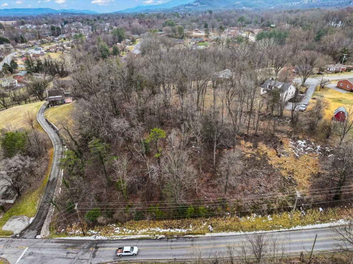 912 Homestead DR - Photo 10