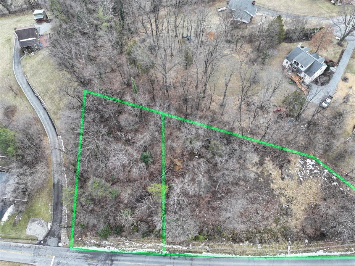 916 Homestead DR - Photo 6
