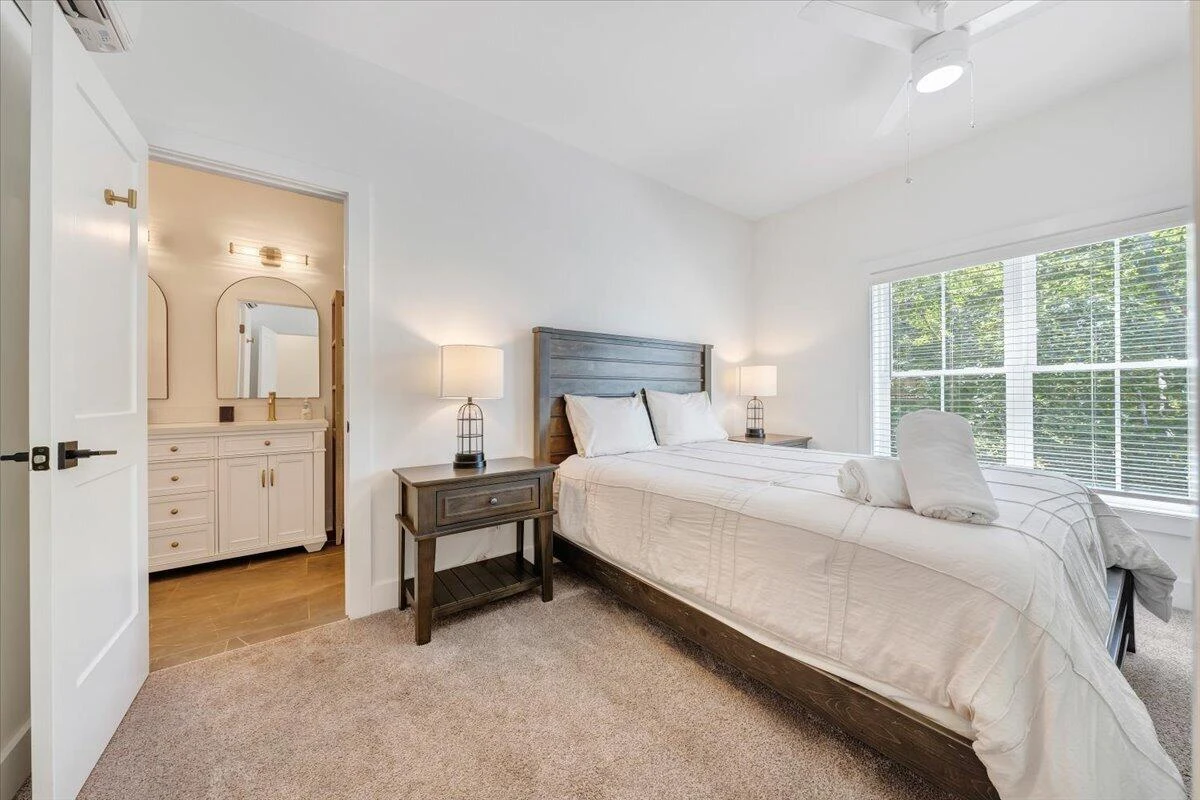 212 Driftwood CT - Photo 21