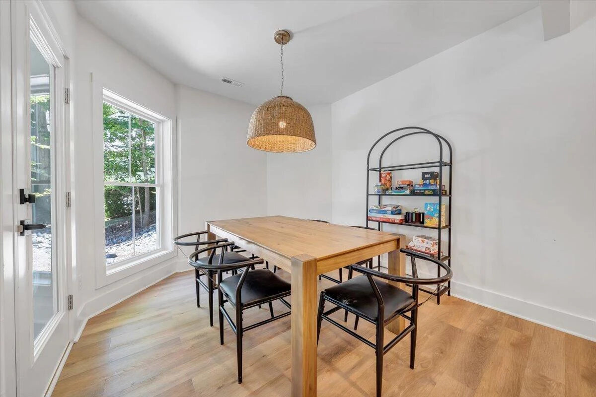 212 Driftwood CT - Photo 30
