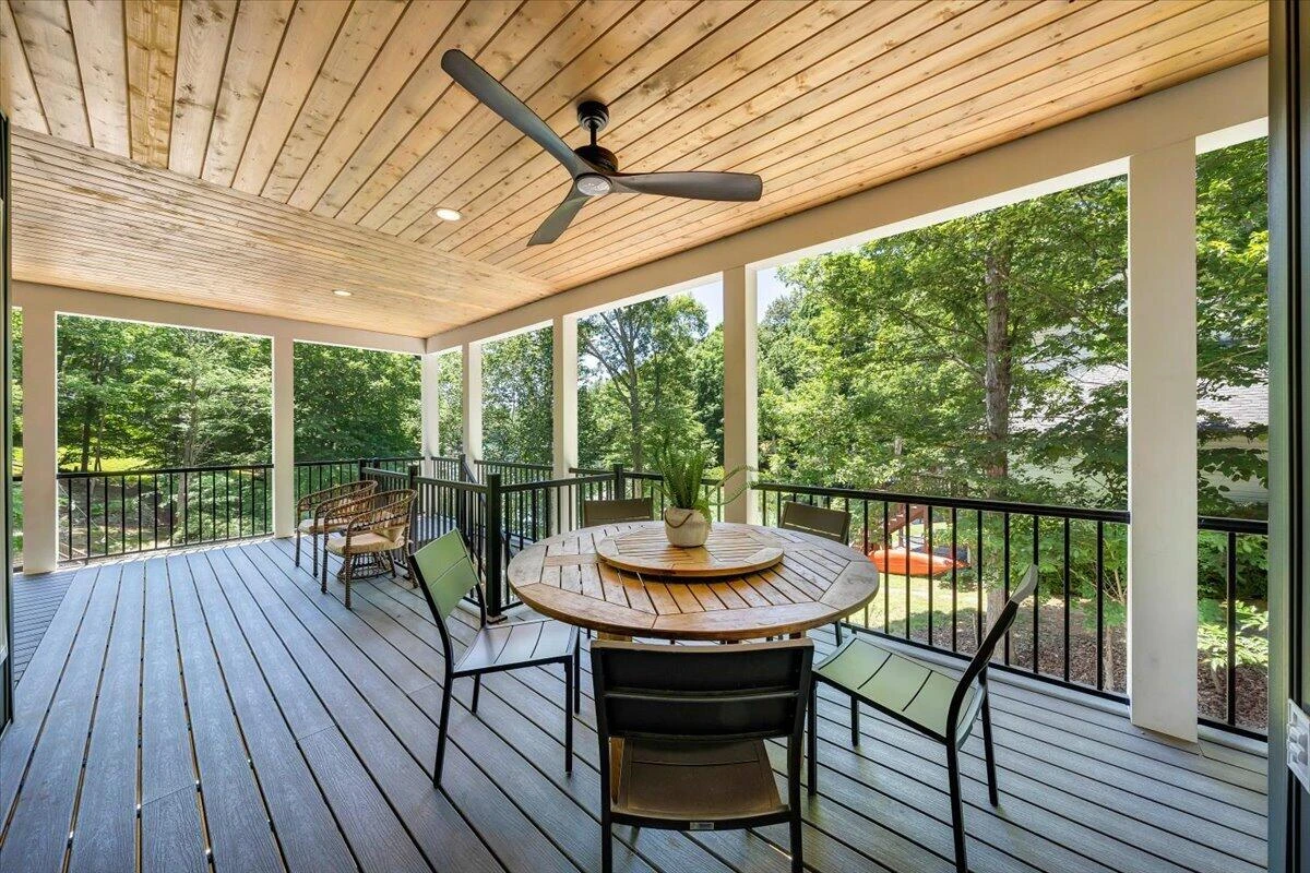 212 Driftwood CT - Photo 38