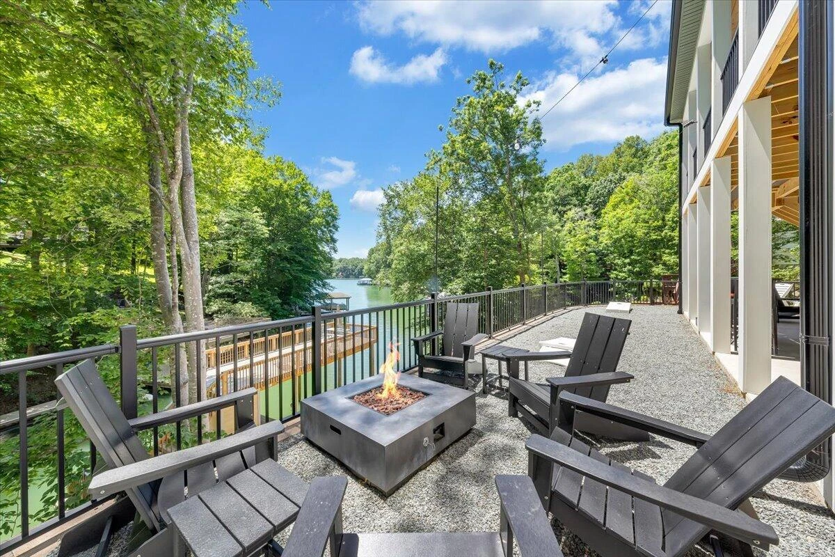 212 Driftwood CT - Photo 39