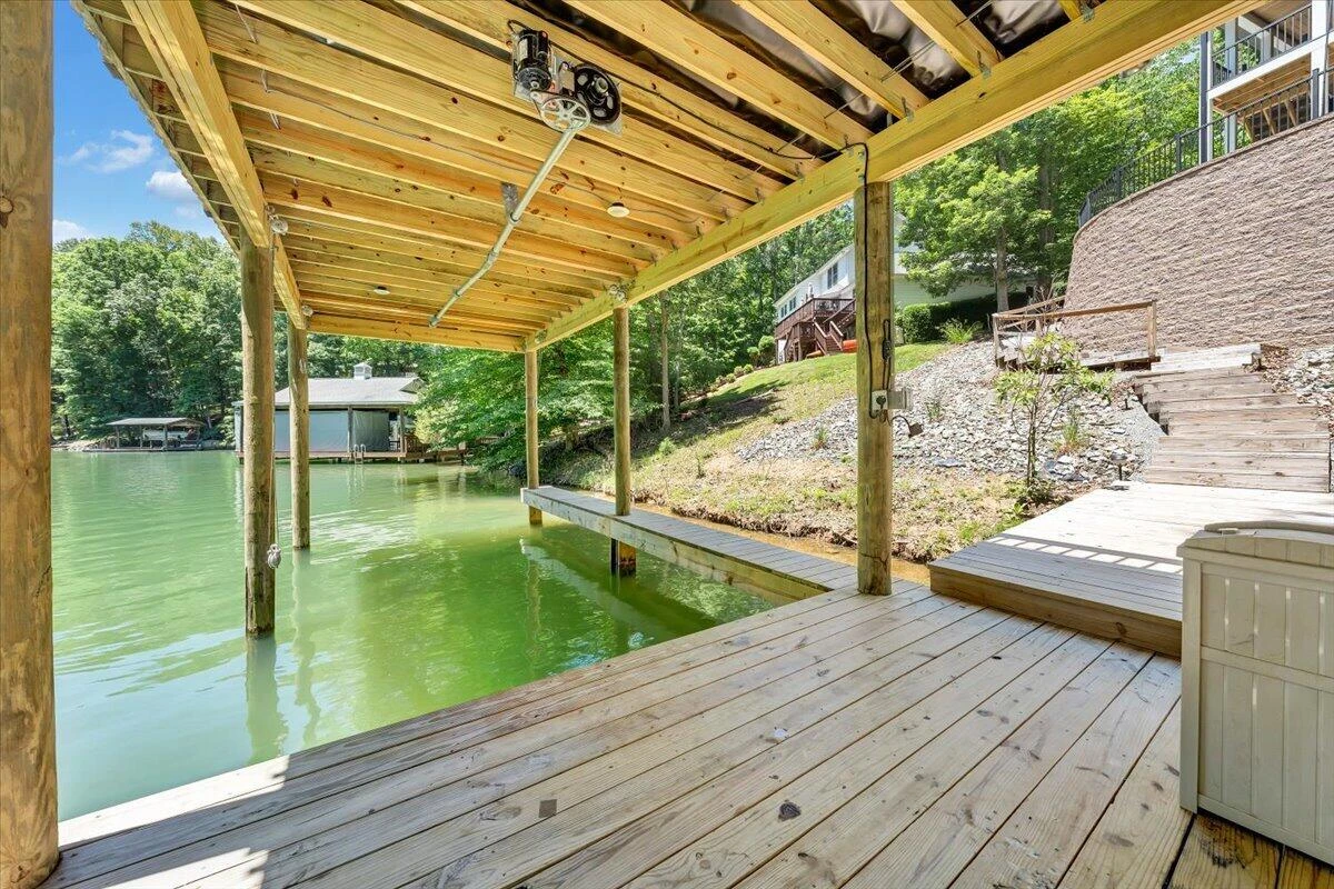 212 Driftwood CT - Photo 51