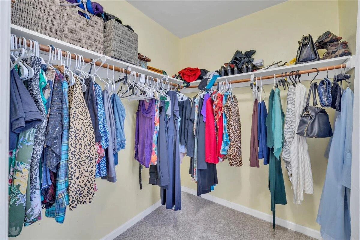 435 W Burwell ST - Photo 26