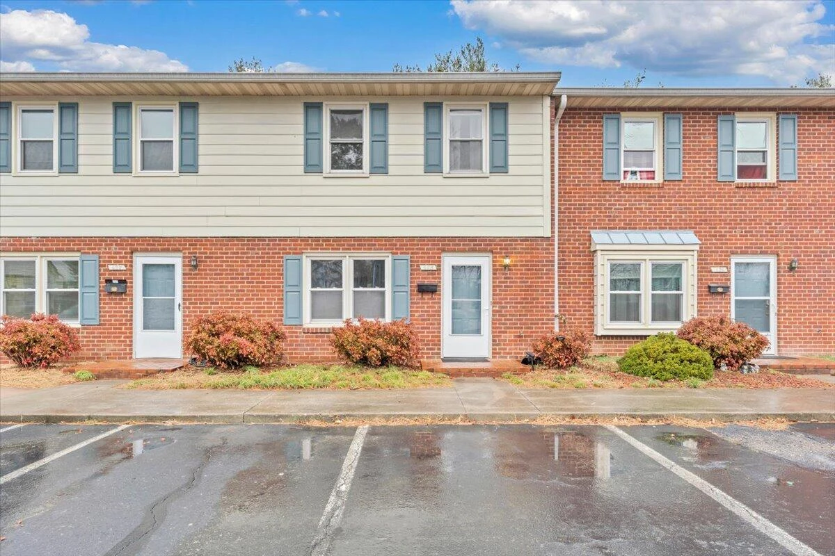 435 W Burwell ST - Photo 31