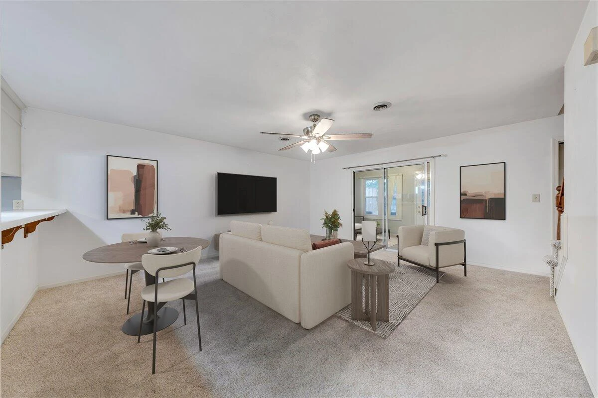 435 W Burwell ST - Photo 5