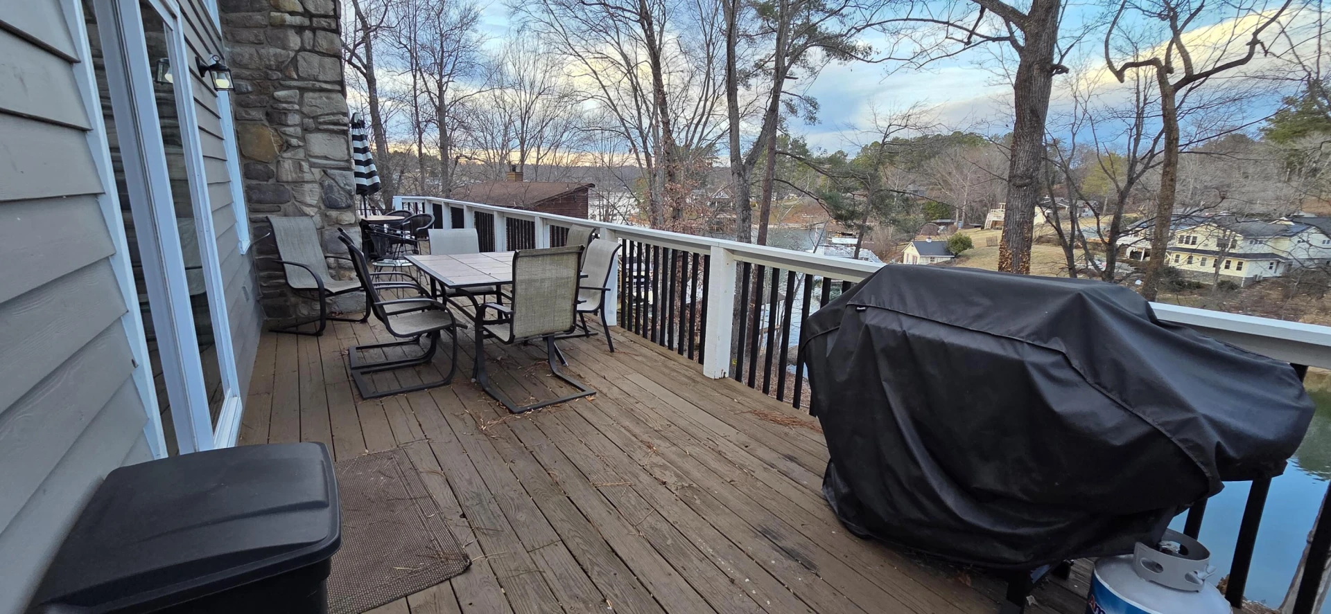 1085 Azalea DR - Photo 10
