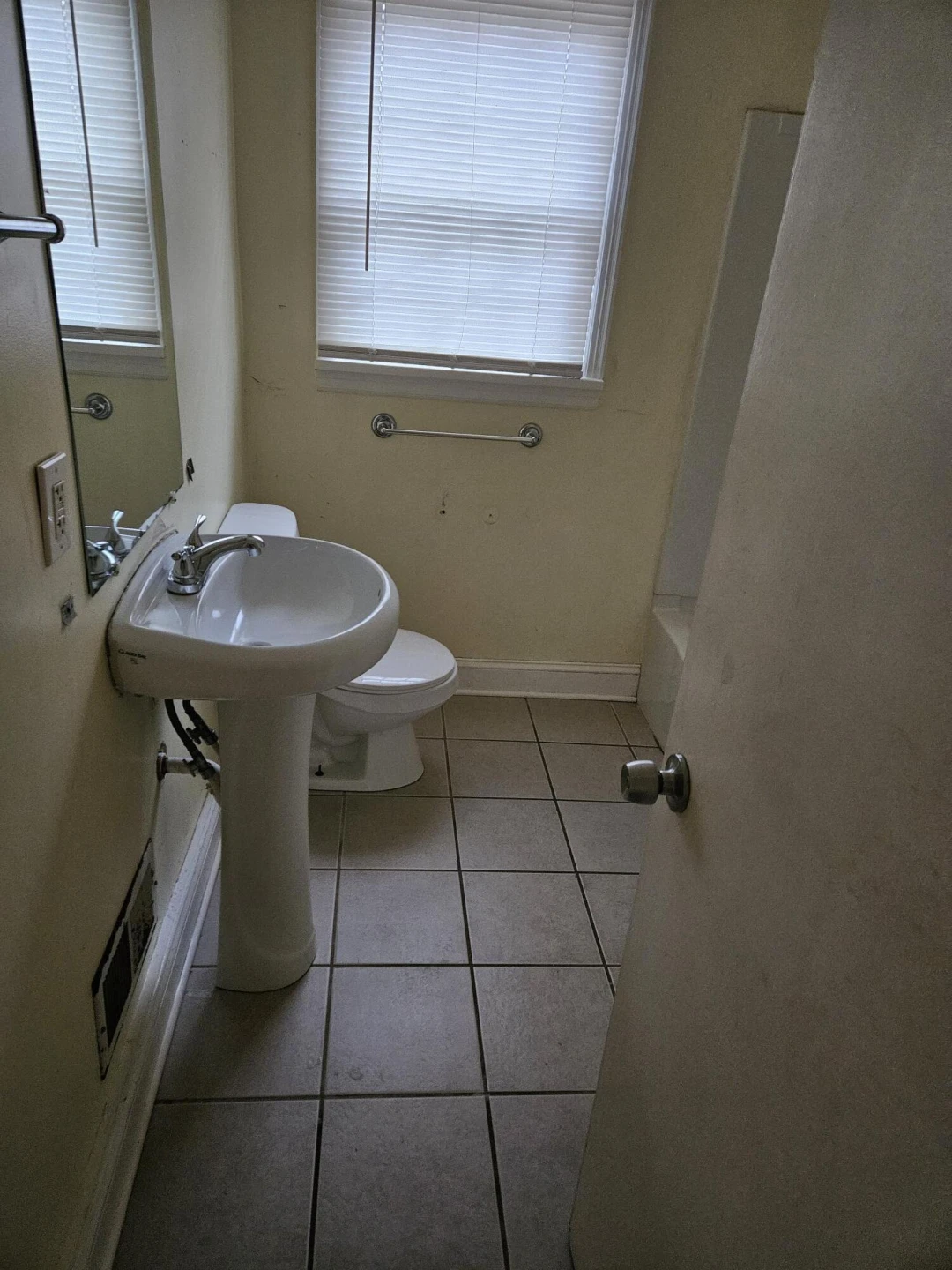 2718 Meadowview DR NW - Photo 10