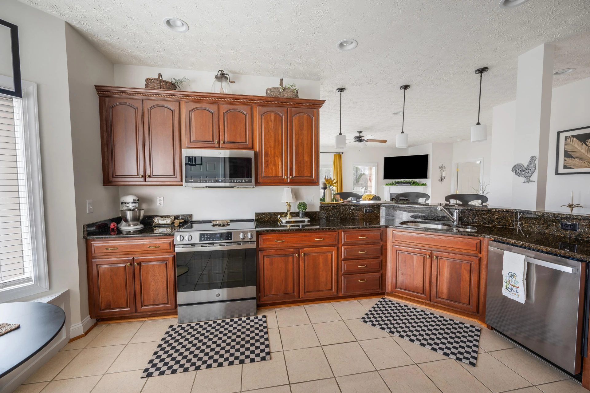 1052 La Casa CT - Photo 15