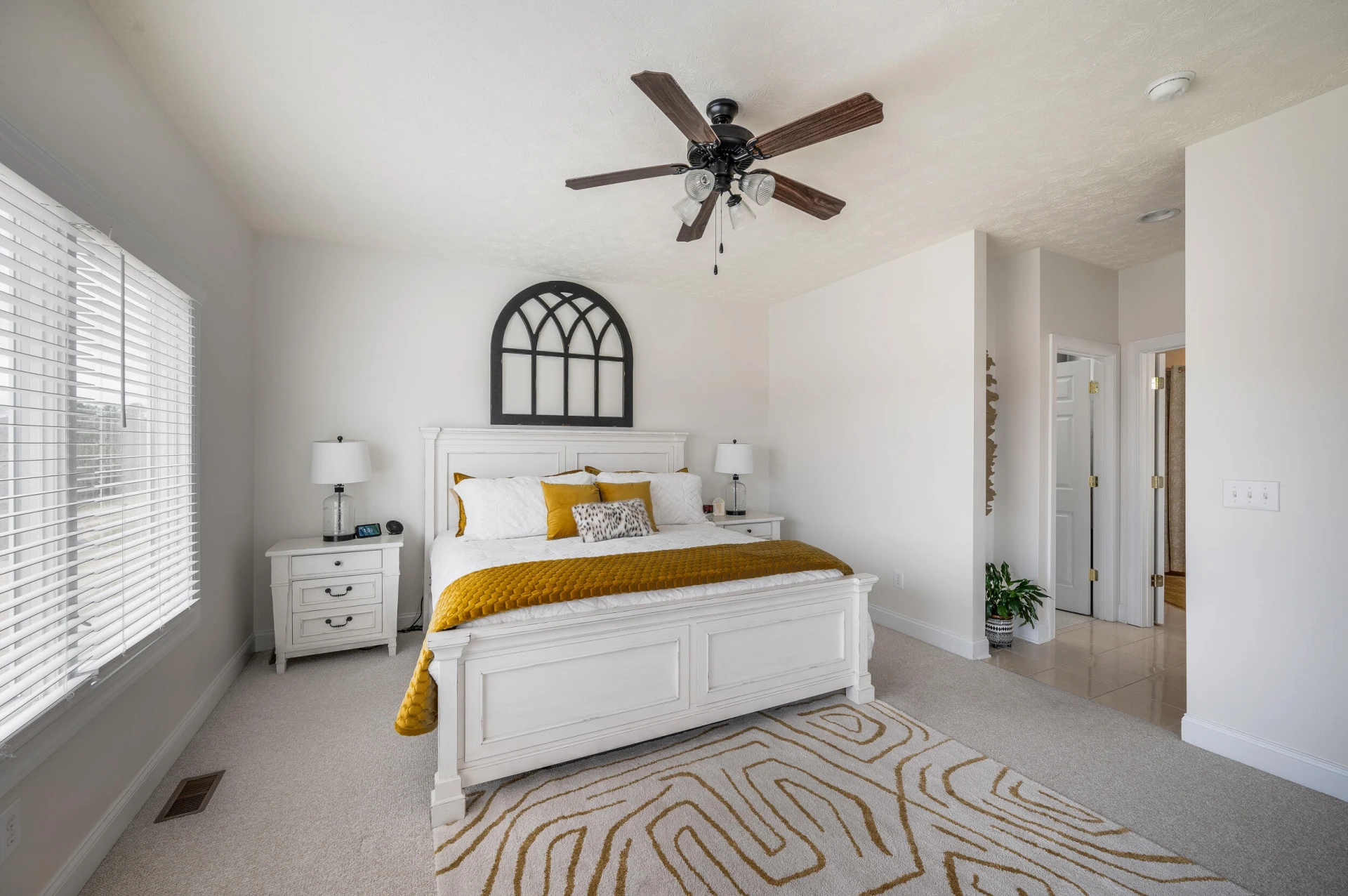 1052 La Casa CT - Photo 23