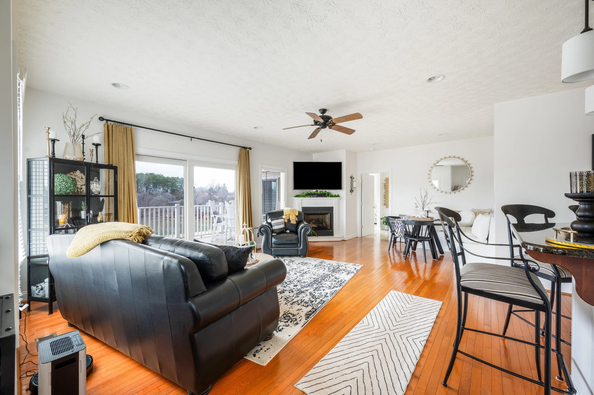 1052 La Casa CT - Photo 6