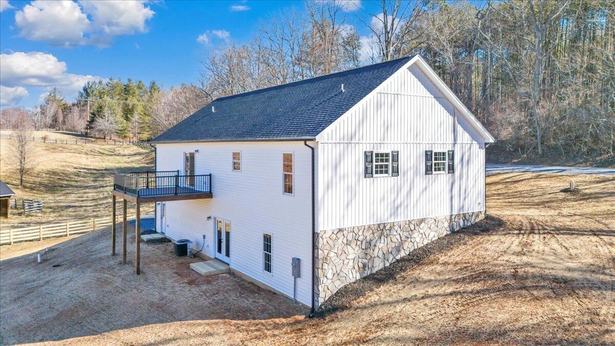 107 Ridge DR - Photo 31